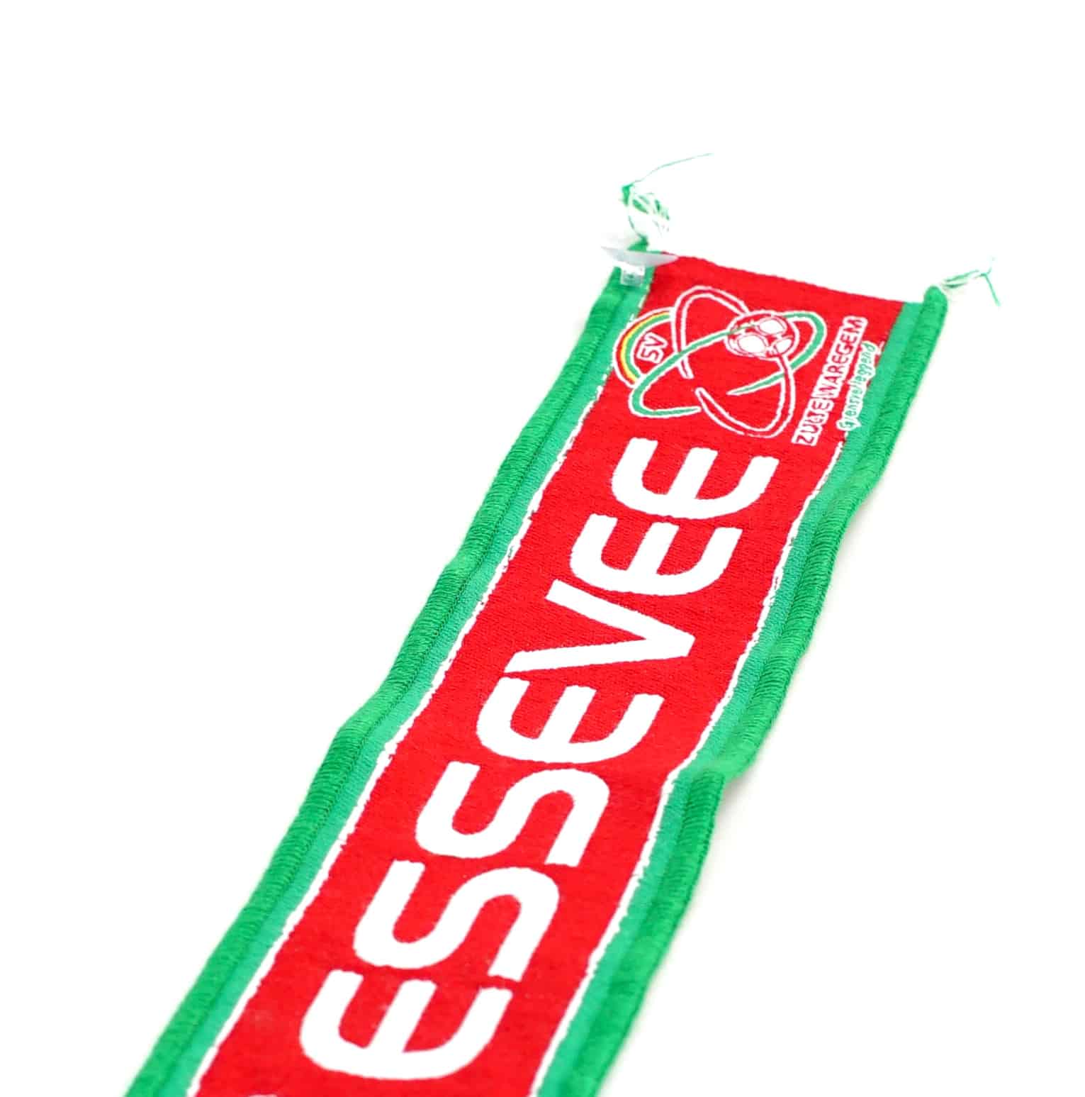 Car scarf with suction cups